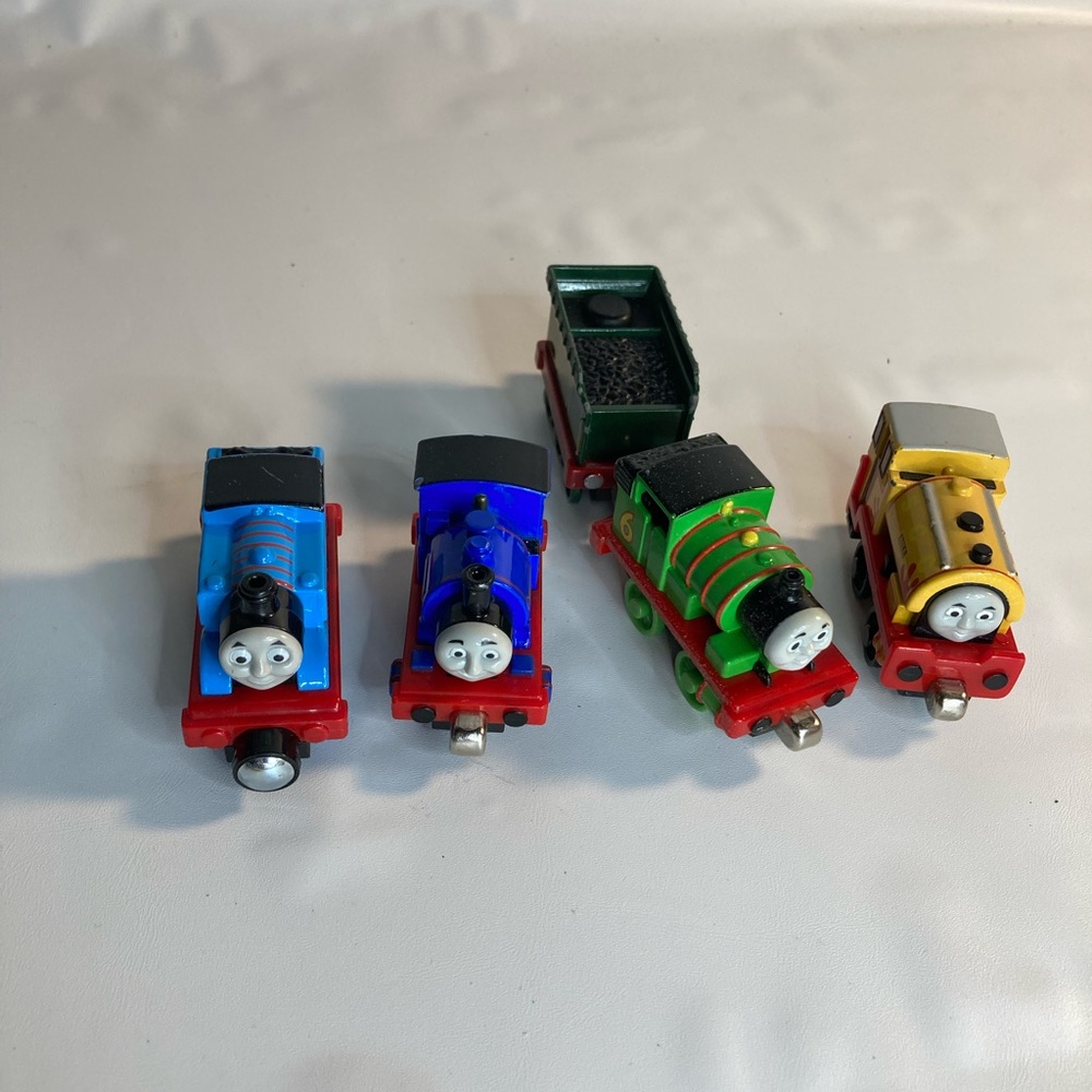 LOT 5 Thomas & Friends Thomas Take N Play Along Train Tank Engine Diecast Metal - Picture 1 of 3